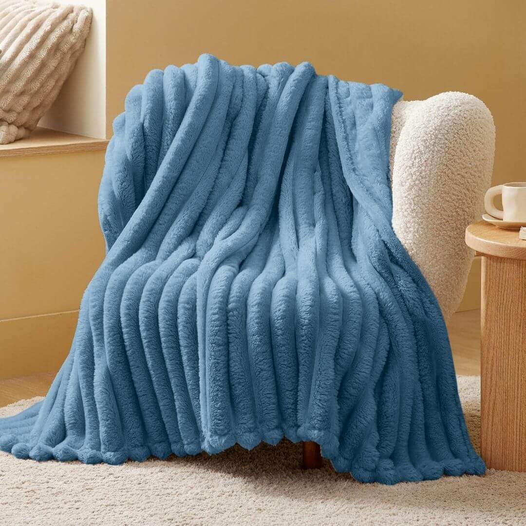Warmzee™ Cozy Cloud Fleece Blanket